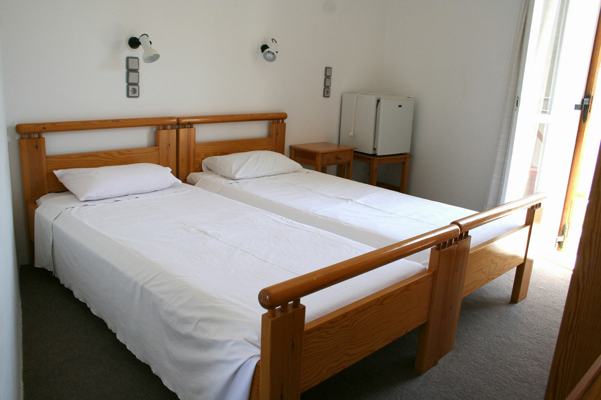Lovely Holidays Hotel 헐소니소스 외부 사진