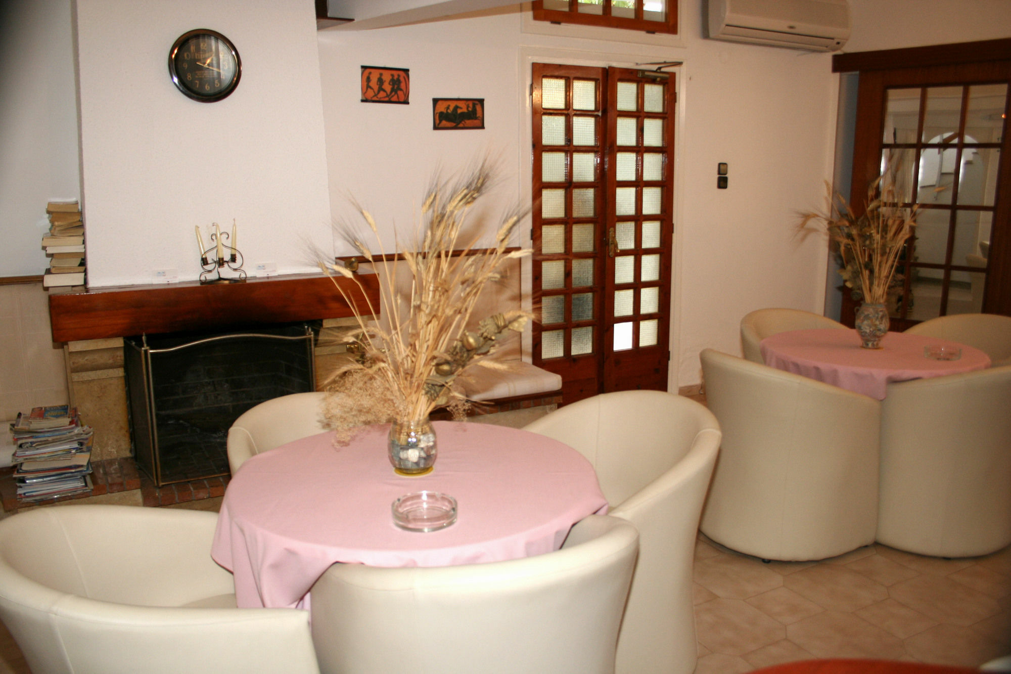 Lovely Holidays Hotel 헐소니소스 외부 사진